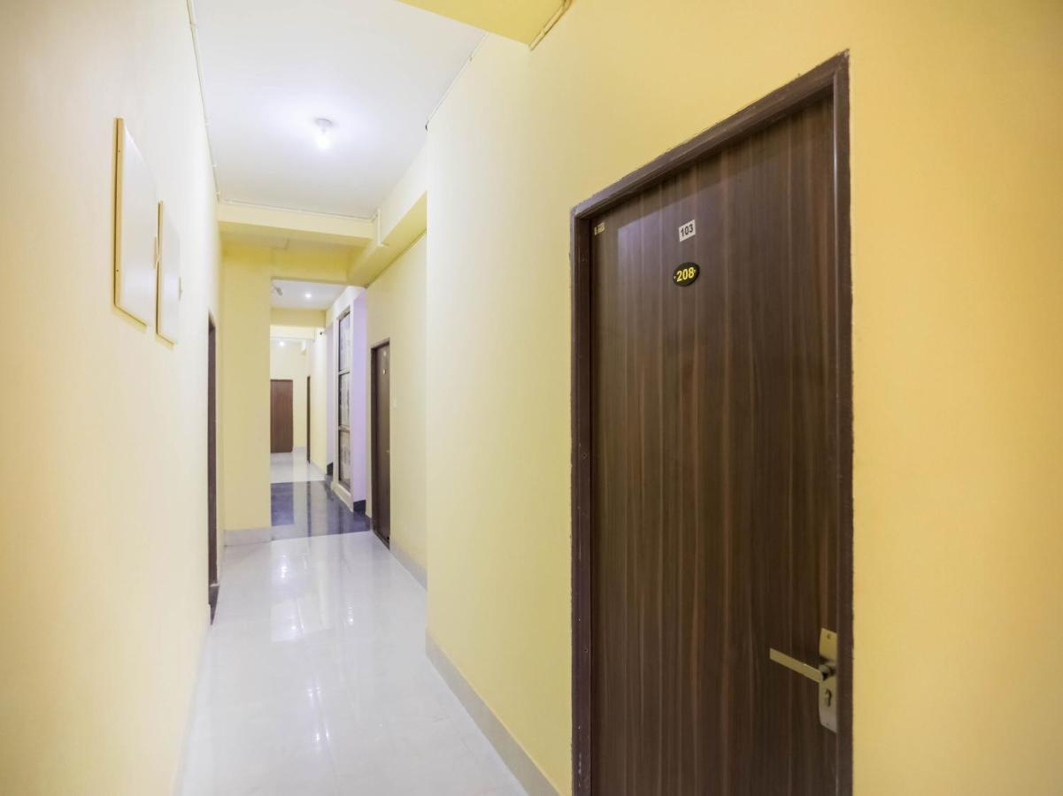 Flagship 76560 Hotel Vanss Bhubaneswar Buitenkant foto