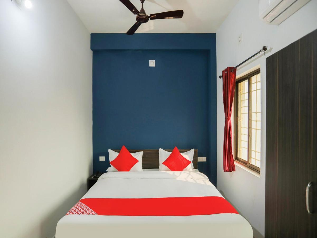Flagship 76560 Hotel Vanss Bhubaneswar Buitenkant foto