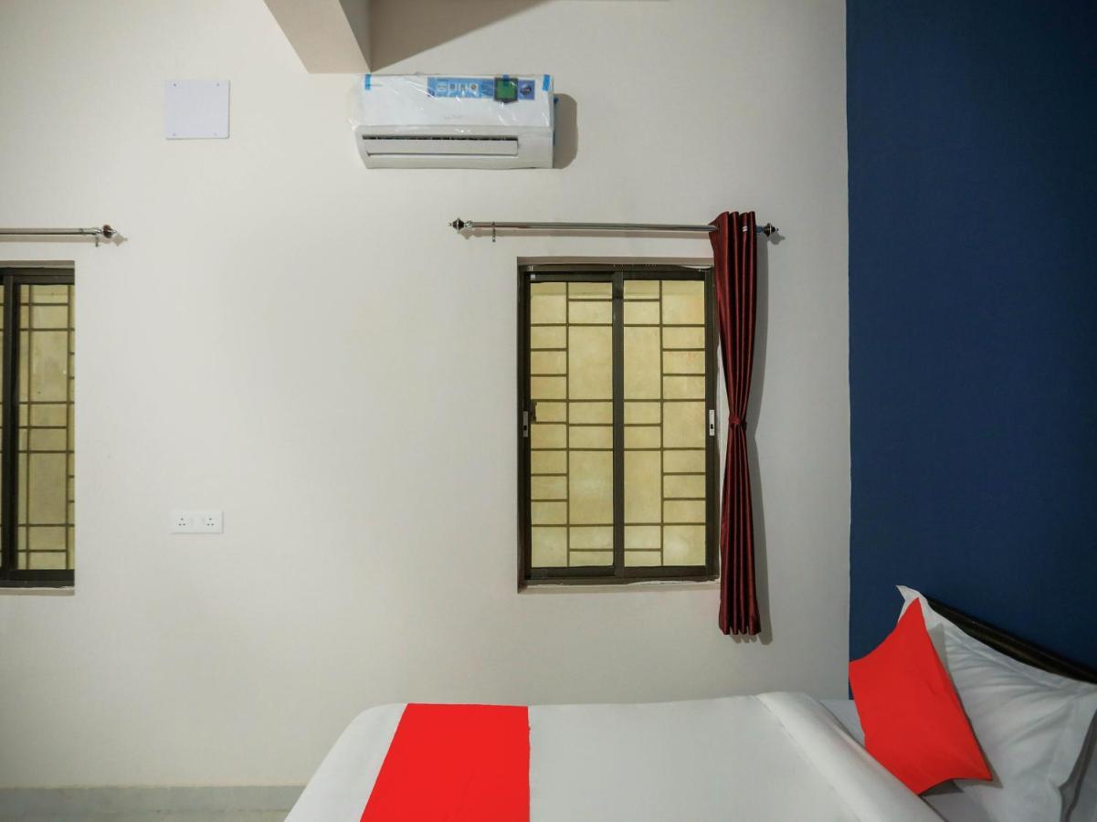 Flagship 76560 Hotel Vanss Bhubaneswar Buitenkant foto